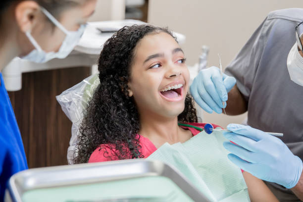 Best Cracked Tooth Emergency Dentist  in Carpendale, WV